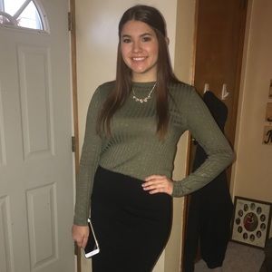 Meet your Posher, Felicia